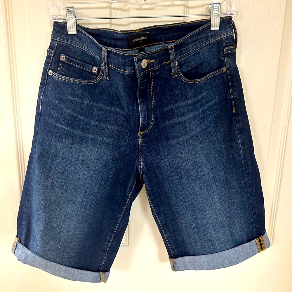 Womens Banana Republic Denim cuffed shorts.